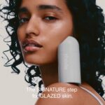 Гелевая сыворотка с пептидами Peptide Glazing Fluid, 50 мл, увлажняющая и осветляющая кожу Rhode – фото 2